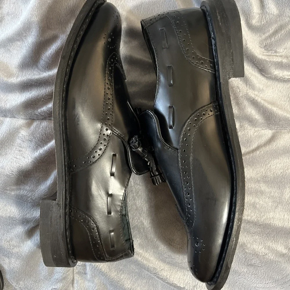 Executive Imperials Tassel Loafers Mens‎ 10E Black Leather Wingtip Dress Shoes